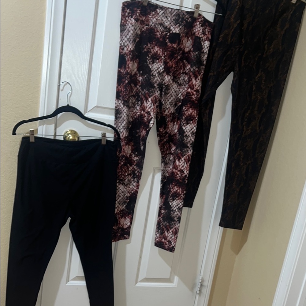 Lot of 3 LuLaRoe Leggings Form-Fitting Stretchy